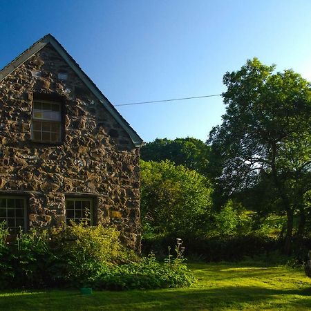 オーバン The Granny Flat Bed & Breakfast エクステリア 写真