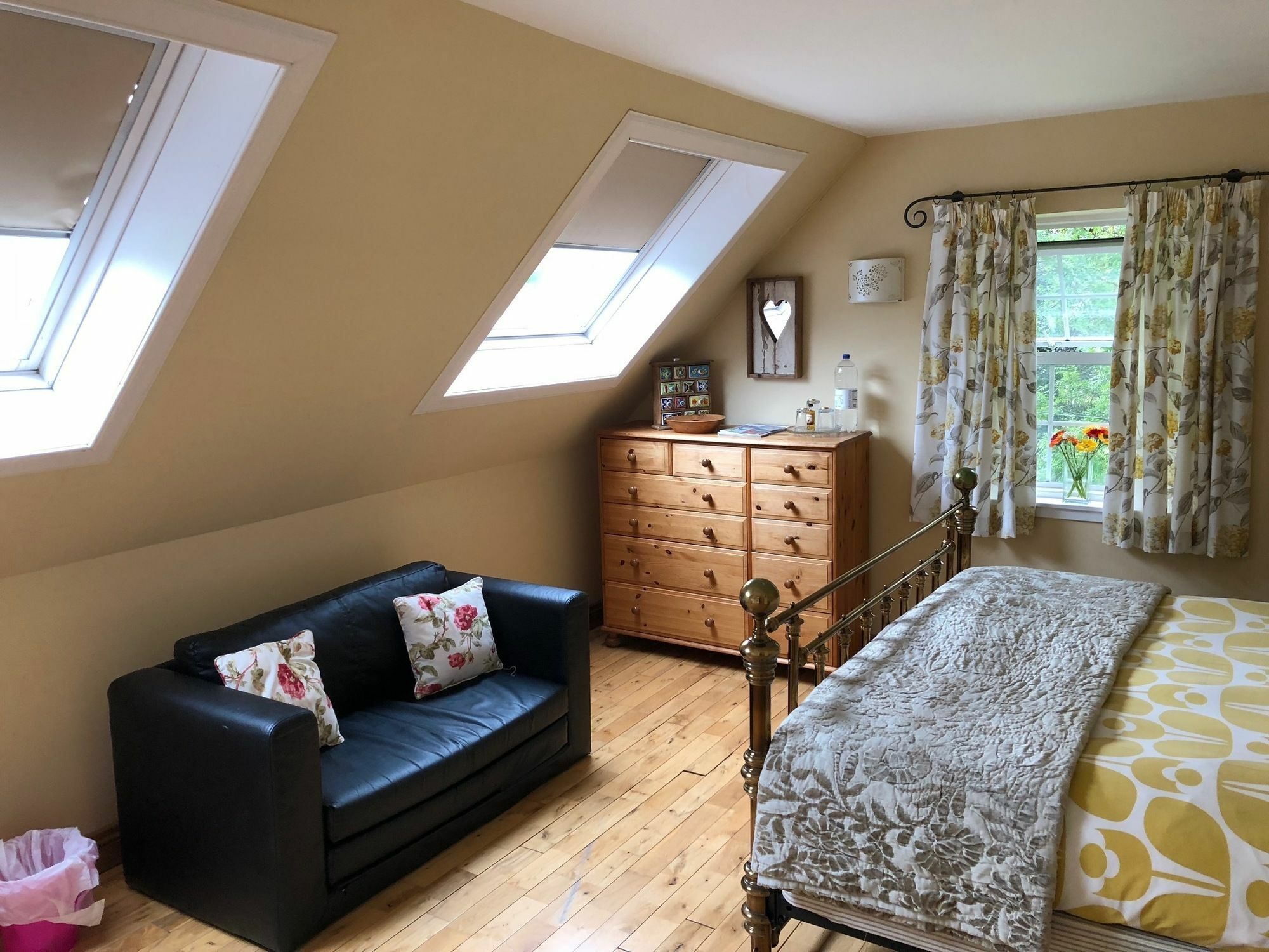 オーバン The Granny Flat Bed & Breakfast エクステリア 写真